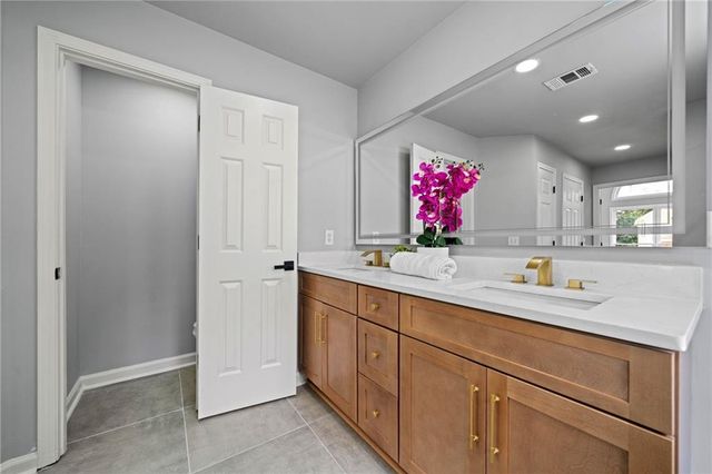 3981 Bear Ridge NW Place, Kennesaw, GA 30144