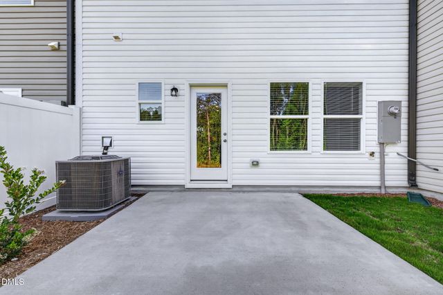 3217 Bailey Lake Drive 227, Fuquay Varina, NC 27526
