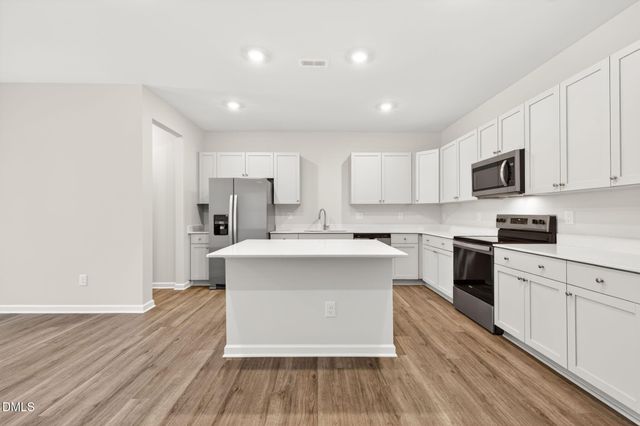 3217 Bailey Lake Drive 227, Fuquay Varina, NC 27526
