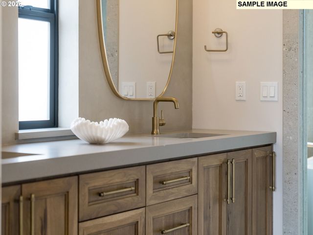 3805 S 17TH Way, Ridgefield, WA 98642