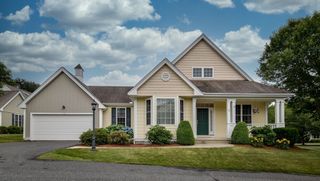 12 Braeburn Lane 12, Ashland, MA 01721