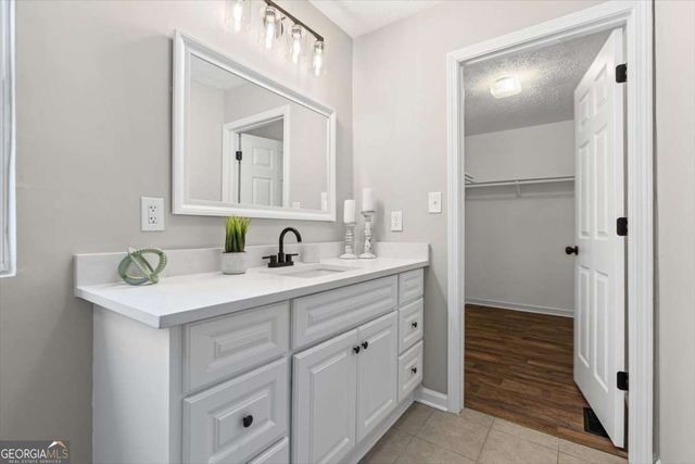 101 Doe Lane SE, Calhoun, GA 30701