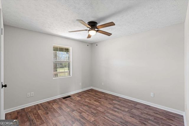 101 Doe Lane SE, Calhoun, GA 30701