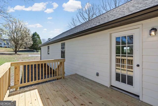 101 Doe Lane SE, Calhoun, GA 30701