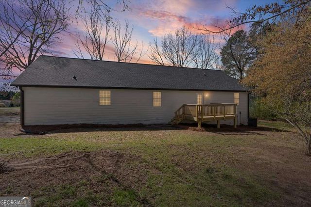 101 Doe Lane SE, Calhoun, GA 30701