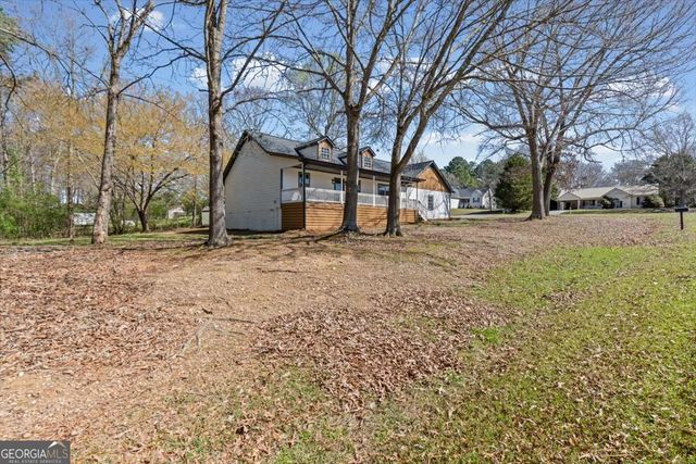 101 Doe Lane SE, Calhoun, GA 30701