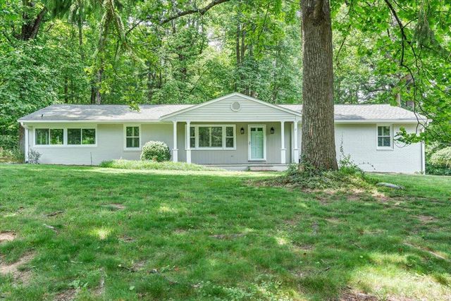 6932 Mary B PL, Roanoke, VA 24018