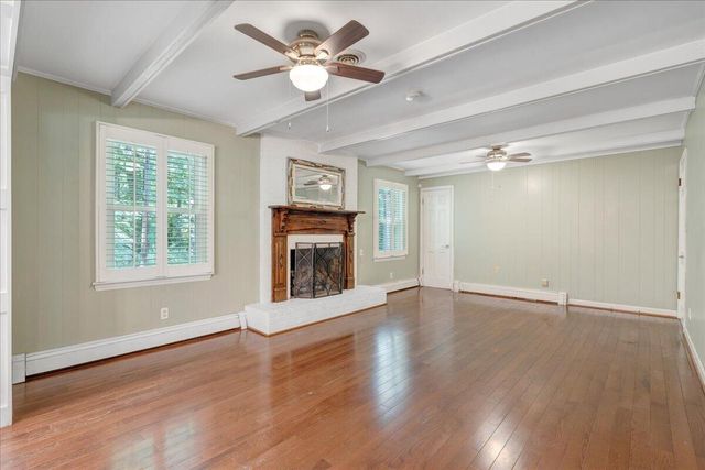 6932 Mary B PL, Roanoke, VA 24018