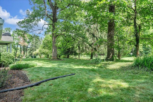6932 Mary B PL, Roanoke, VA 24018