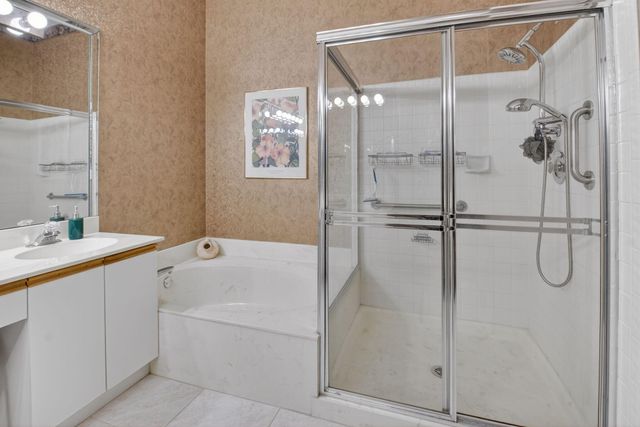 5195 Europa Drive L, Boynton Beach, FL 33437