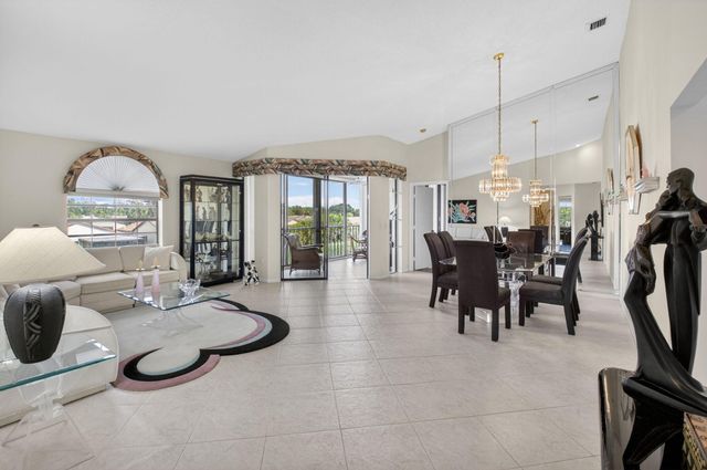 5195 Europa Drive L, Boynton Beach, FL 33437