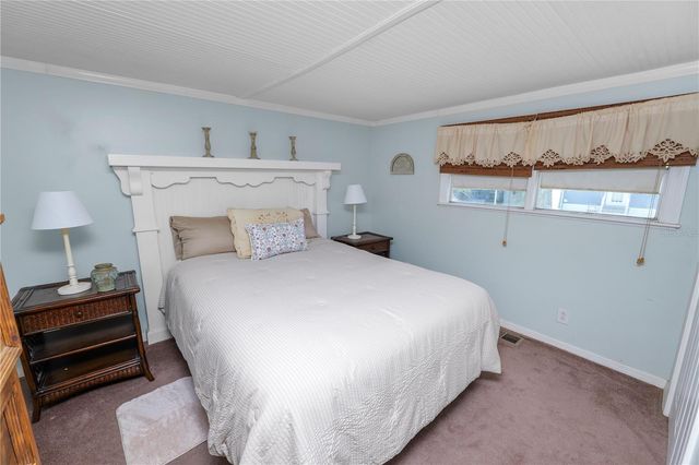 6356 BEECHWOOD AVENUE, Lake Wales, FL 33898