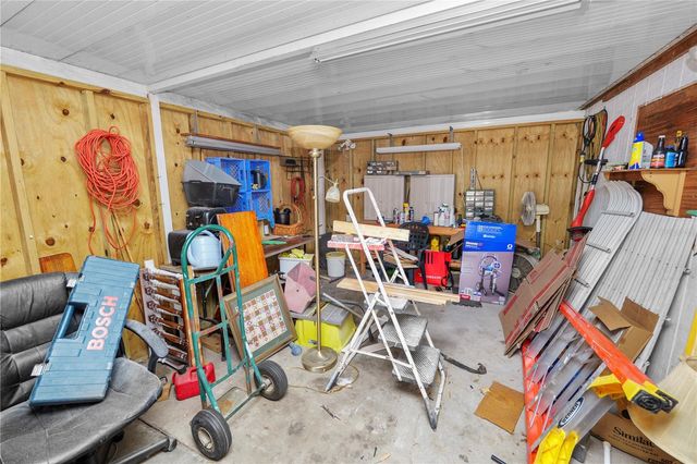 6356 BEECHWOOD AVENUE, Lake Wales, FL 33898