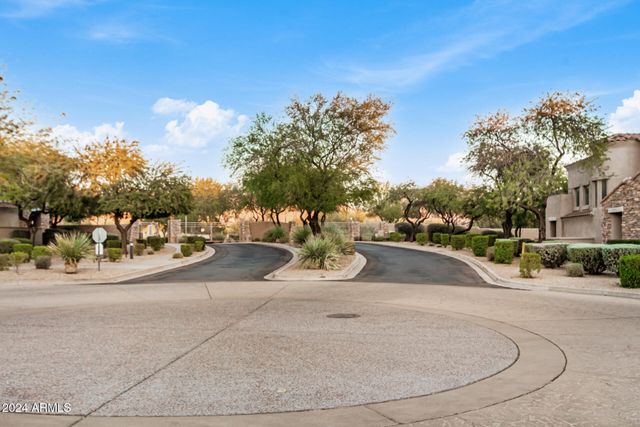19475 N GRAYHAWK Drive 2077, Scottsdale, AZ 85255