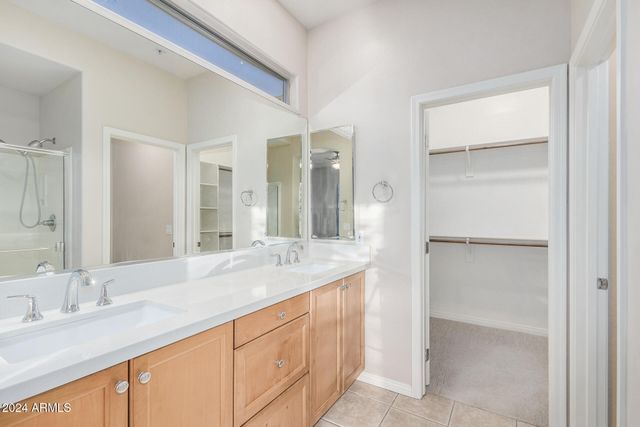 19475 N GRAYHAWK Drive 2077, Scottsdale, AZ 85255