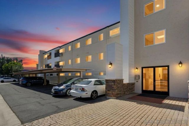 3140 Midway Dr A202, San Diego, CA 92110