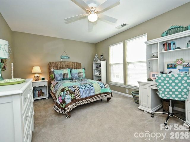 10412 Berkeley Woods Lane, Charlotte, NC 28277