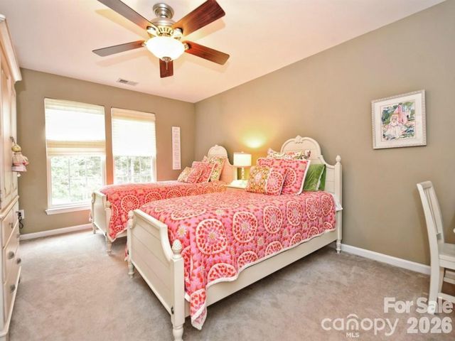 10412 Berkeley Woods Lane, Charlotte, NC 28277