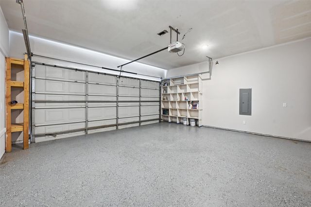 315 Ashwood Street, Azle, TX 76020