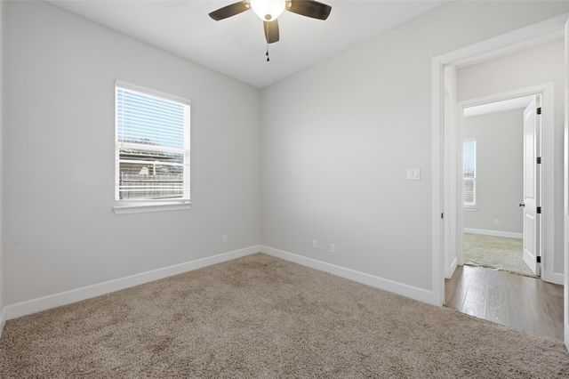 315 Ashwood Street, Azle, TX 76020