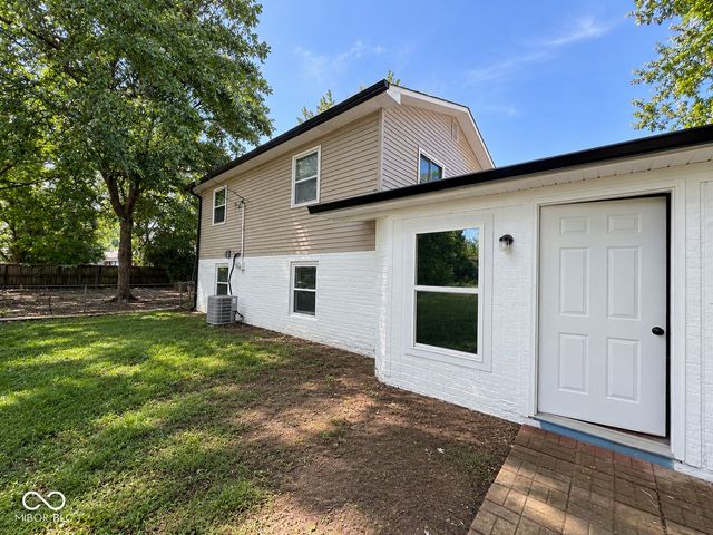 8413 E 34th, Indianapolis, IN 46226