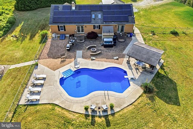705 GARDEN RD, Pittsgrove, NJ 08318