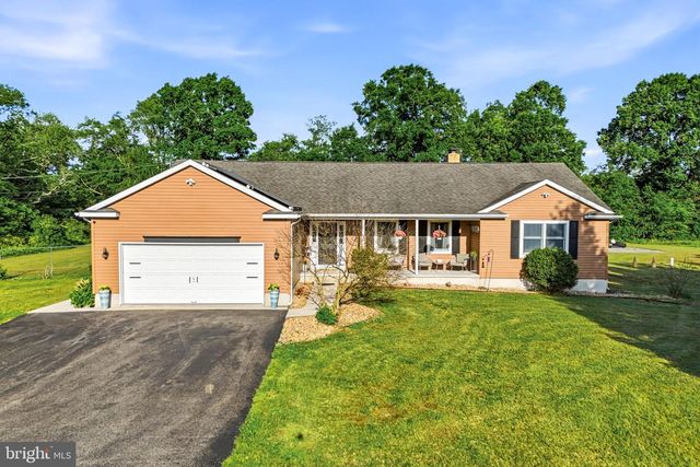 705 GARDEN RD, Pittsgrove, NJ 08318
