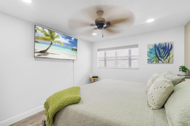 244 Monaco F, Delray Beach, FL 33446