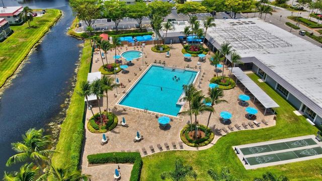 244 Monaco F, Delray Beach, FL 33446