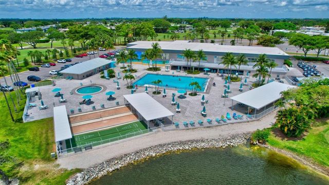 244 Monaco F, Delray Beach, FL 33446
