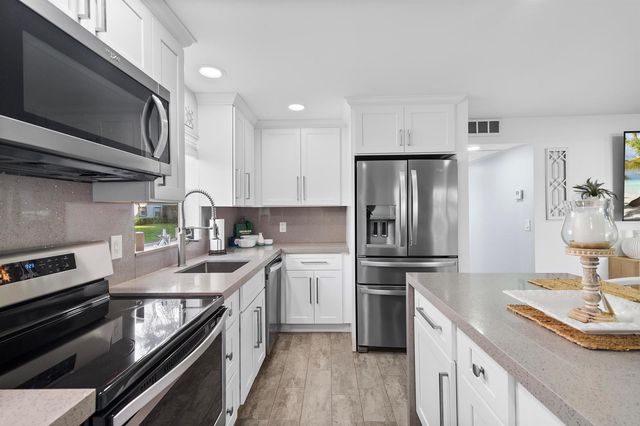 244 Monaco F, Delray Beach, FL 33446