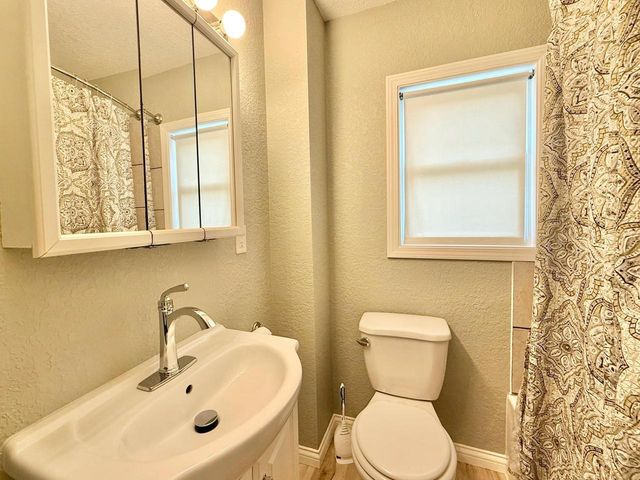 2002 S Harrison Avenue, Beloit, WI 53511