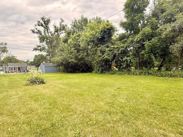 2002 S Harrison Avenue, Beloit, WI 53511