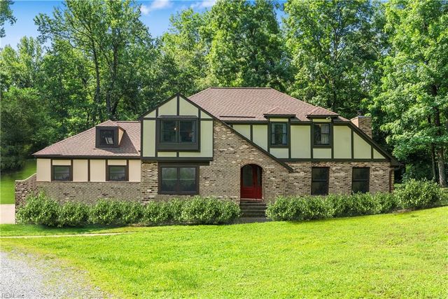 23 Somerset CT, Williamsburg, VA 23188