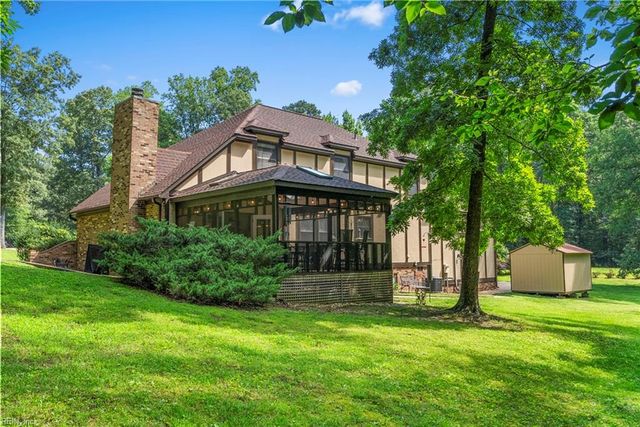 23 Somerset CT, Williamsburg, VA 23188
