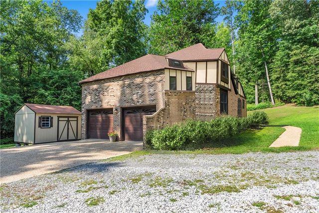 23 Somerset CT, Williamsburg, VA 23188