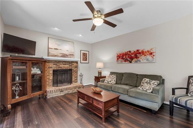 23 Somerset CT, Williamsburg, VA 23188