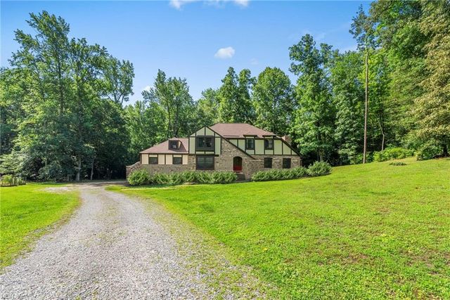 23 Somerset CT, Williamsburg, VA 23188