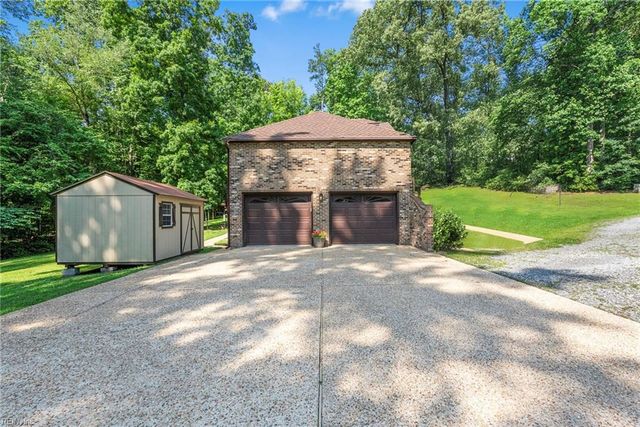 23 Somerset CT, Williamsburg, VA 23188