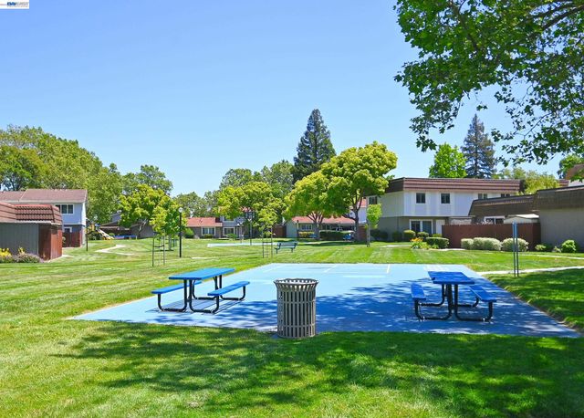 4408 Comanche Way, Pleasanton, CA 94588