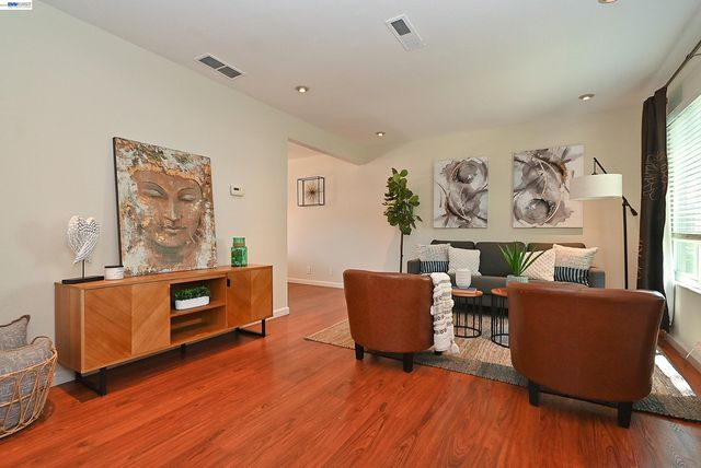 4408 Comanche Way, Pleasanton, CA 94588