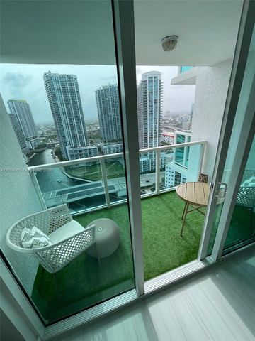31 SE 5th Street 3103, Miami, FL 33131