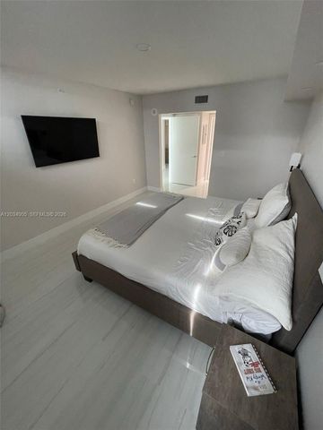 31 SE 5th Street 3103, Miami, FL 33131