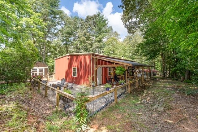 19 Ladybug Lane, Blue Ridge, GA 30513