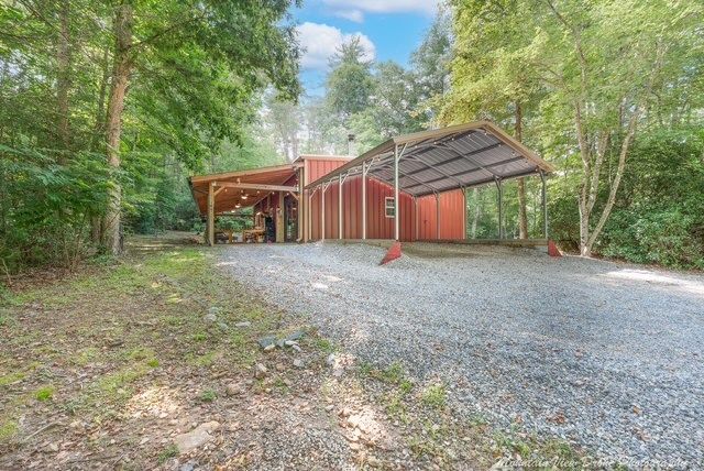 19 Ladybug Lane, Blue Ridge, GA 30513