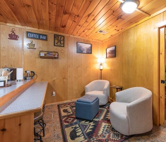19 Ladybug Lane, Blue Ridge, GA 30513