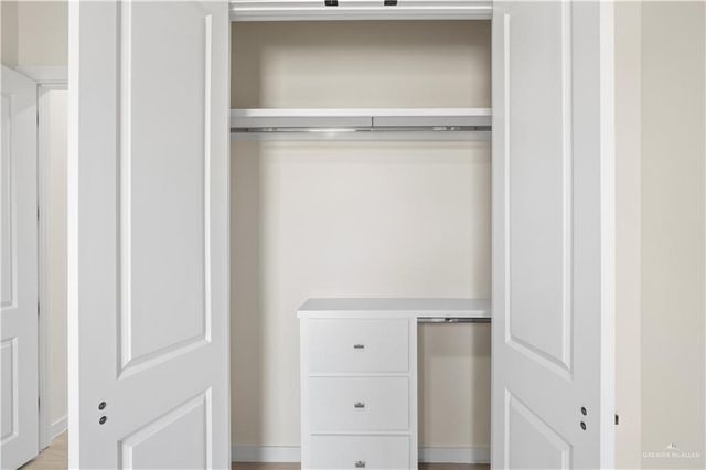 1912 Diplomat Drive, Edinburg, TX 78542