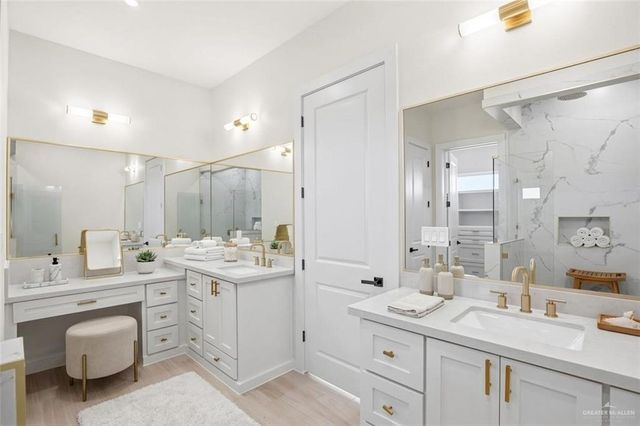 1912 Diplomat Drive, Edinburg, TX 78542