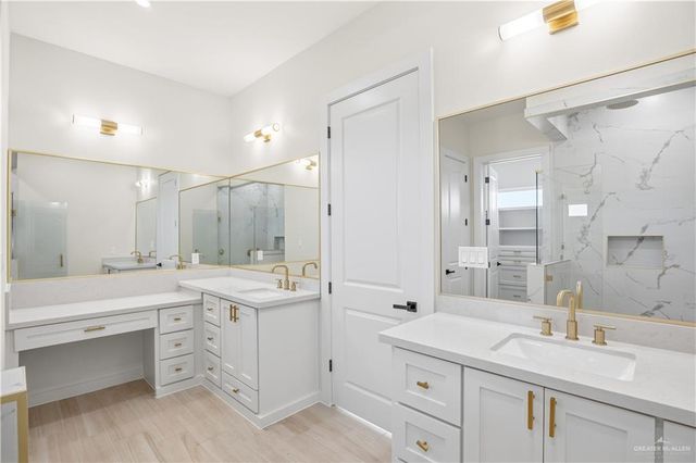 1912 Diplomat Drive, Edinburg, TX 78542