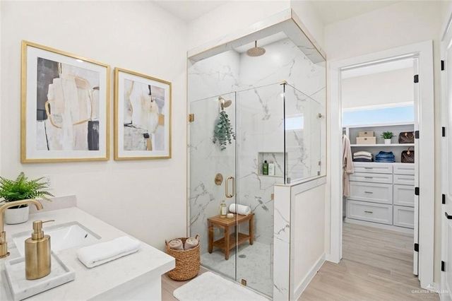 1912 Diplomat Drive, Edinburg, TX 78542